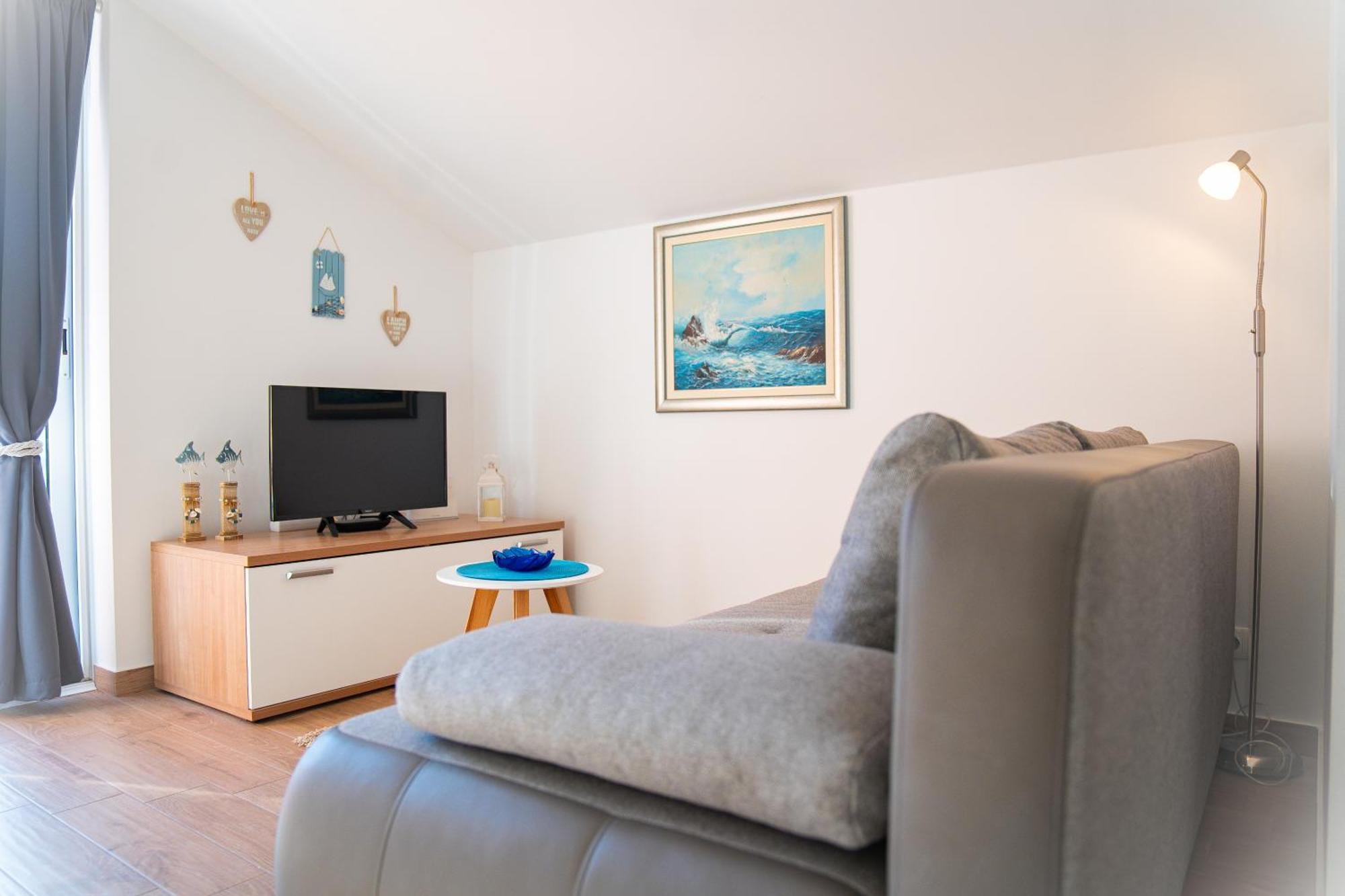 Regina Del Mare Apartment Slatine Exterior photo
