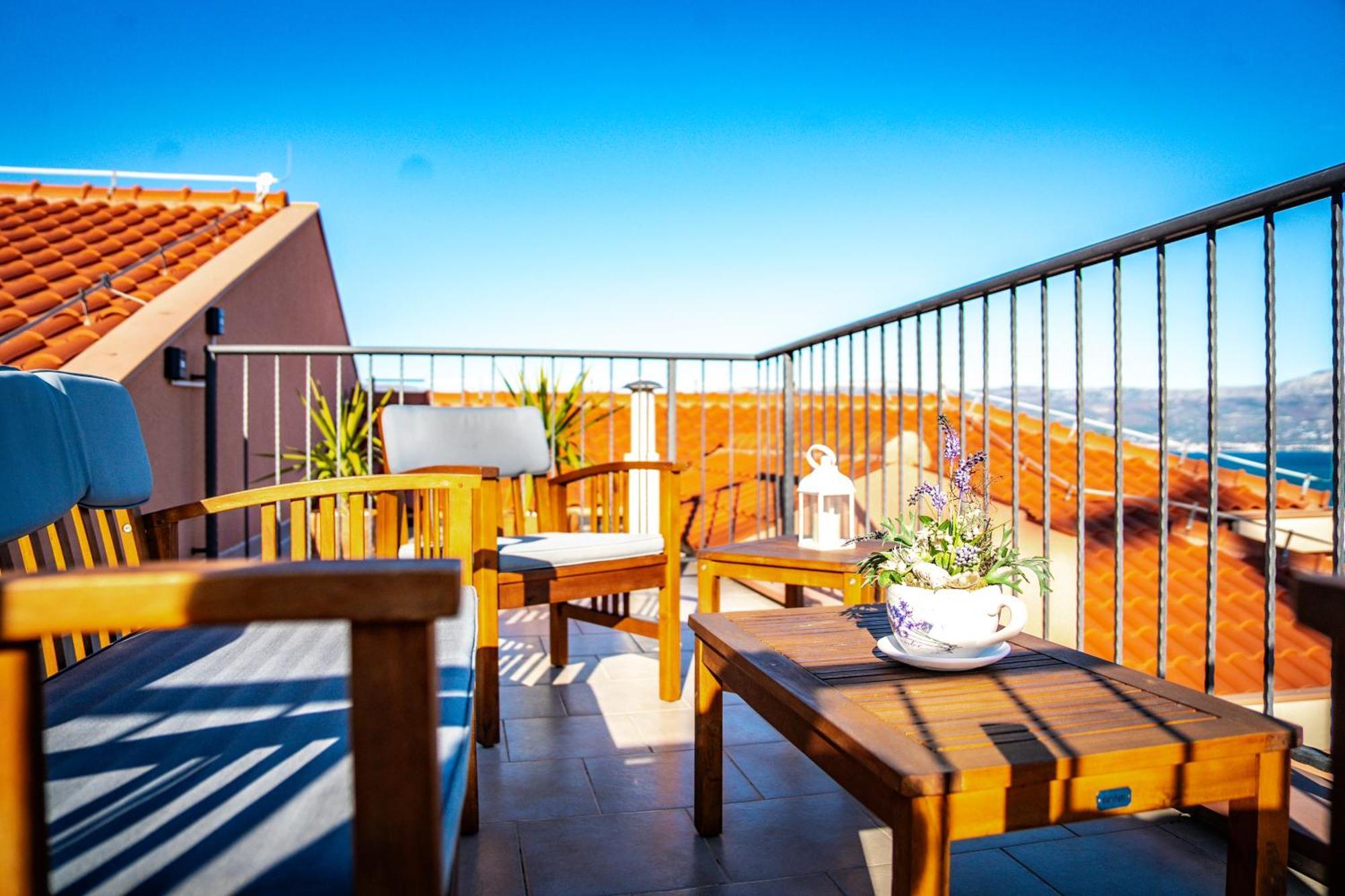 Regina Del Mare Apartment Slatine Exterior photo