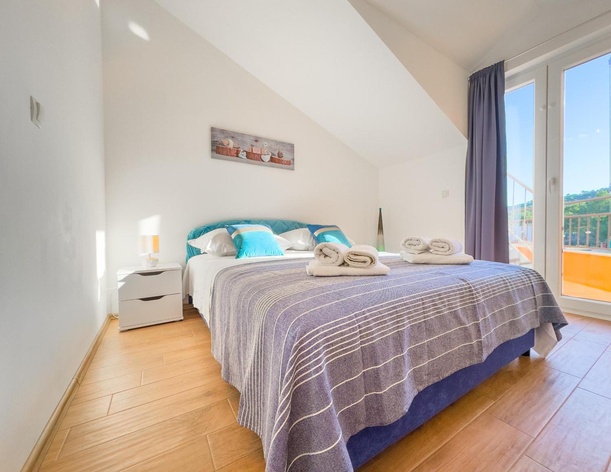 Regina Del Mare Apartment Slatine Exterior photo