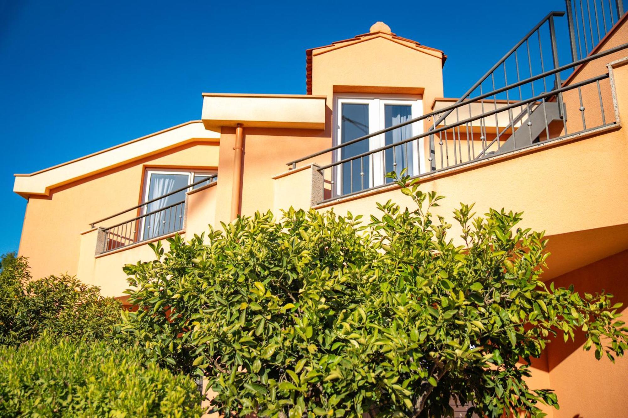 Regina Del Mare Apartment Slatine Exterior photo