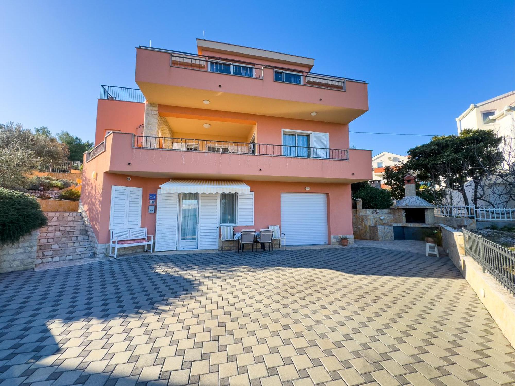 Regina Del Mare Apartment Slatine Exterior photo